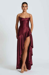 Maxikleid mit Rüschenabschluss - Cecile LavelleDunkelrot